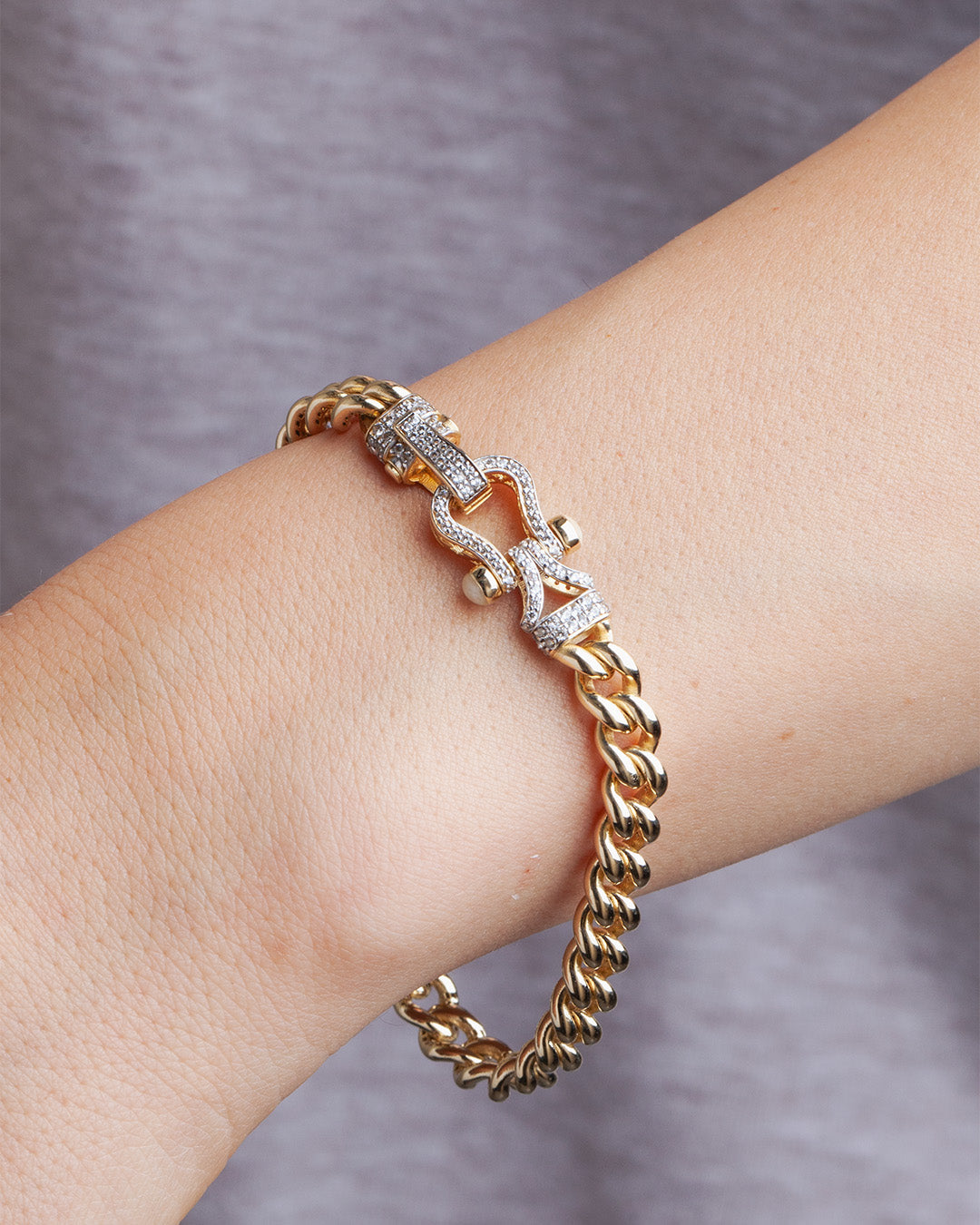 Liens de Grâce - Gold Bracelet With Stone