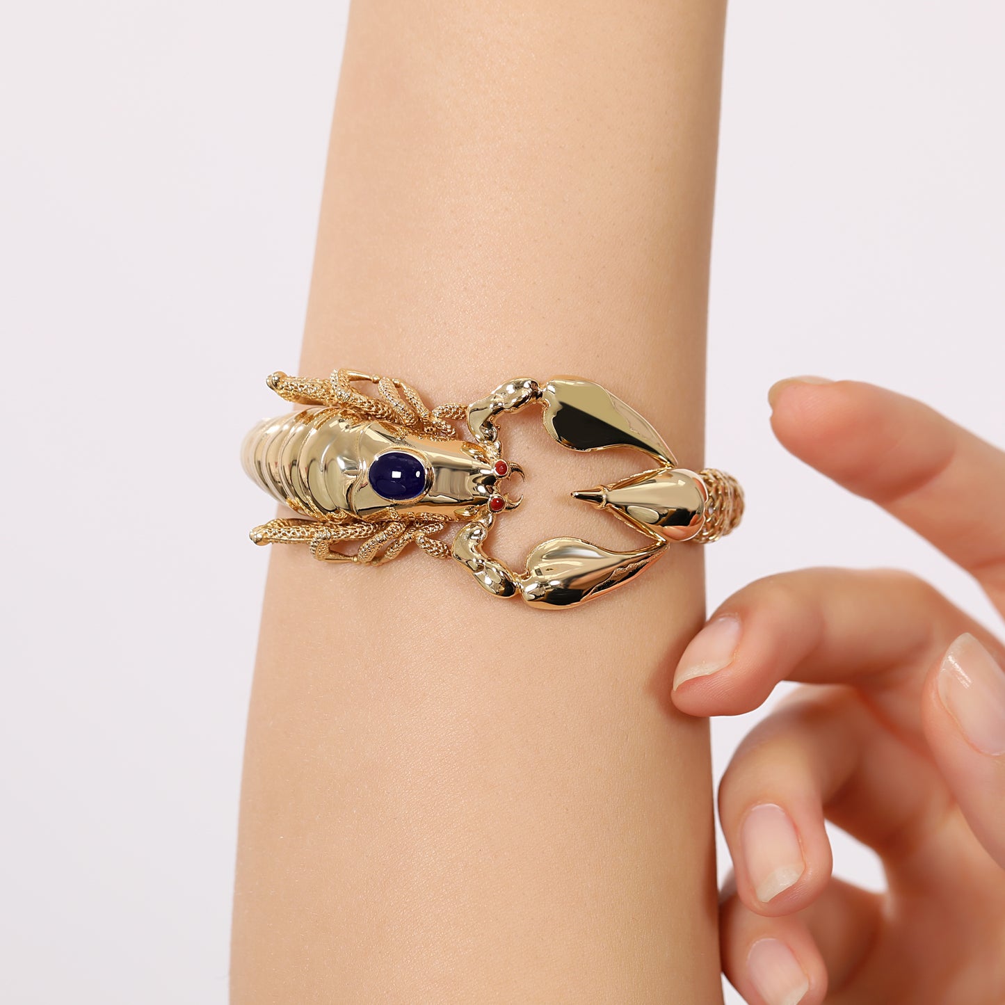 Fauna Scorpio Gold Bracelet